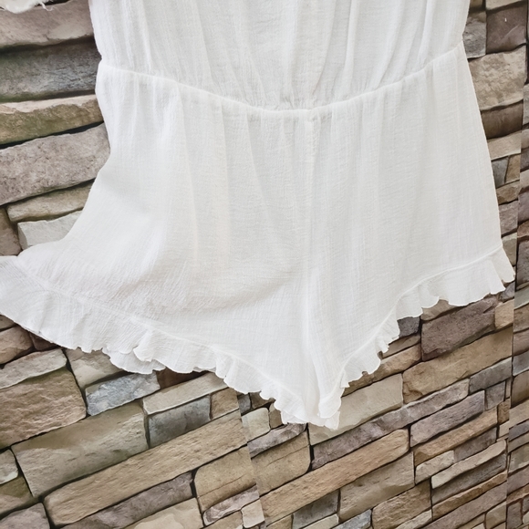 Victoria Secret Romper Jumper Lace ruffles - Picture 7 of 8